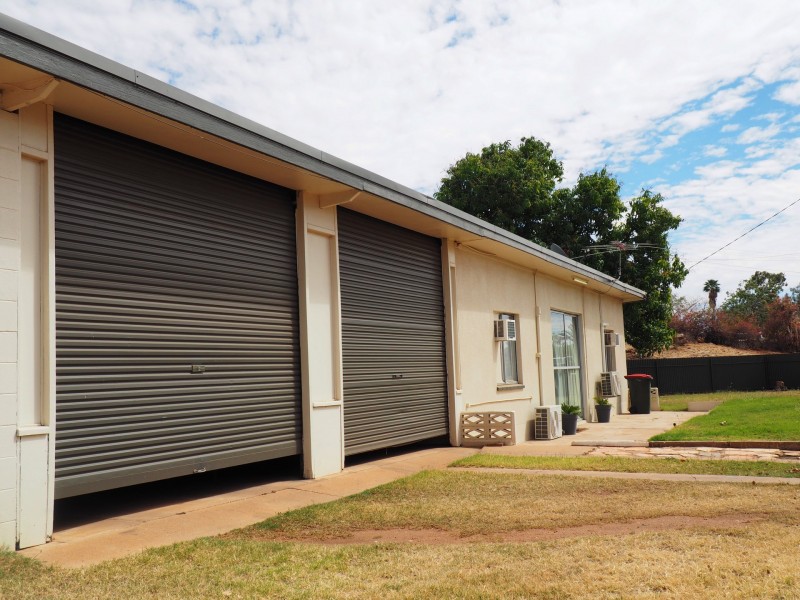 5 Sunset Drive, Mount Isa QLD 4825