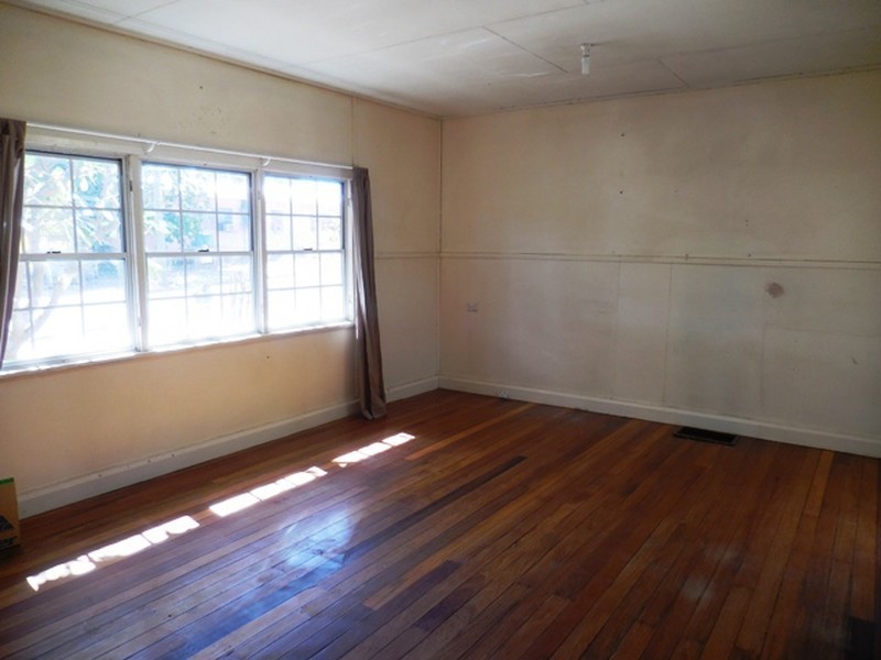 3 Larch Street, Mount Isa QLD 4825