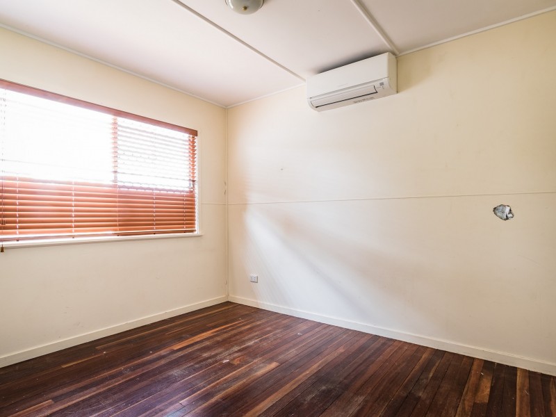 48 Thomson Road, Mount Isa QLD 4825