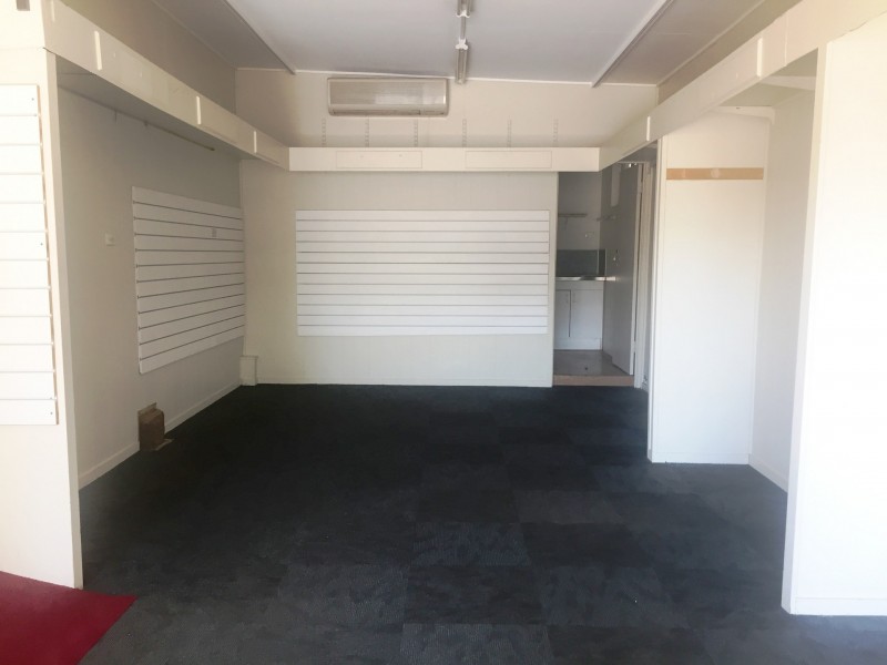 21b Miles Street, Mount Isa QLD 4825