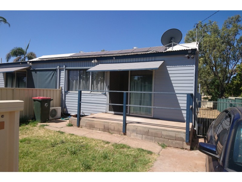 Unit 1/&2 -28 Boyd Parade, Mount Isa QLD 4825