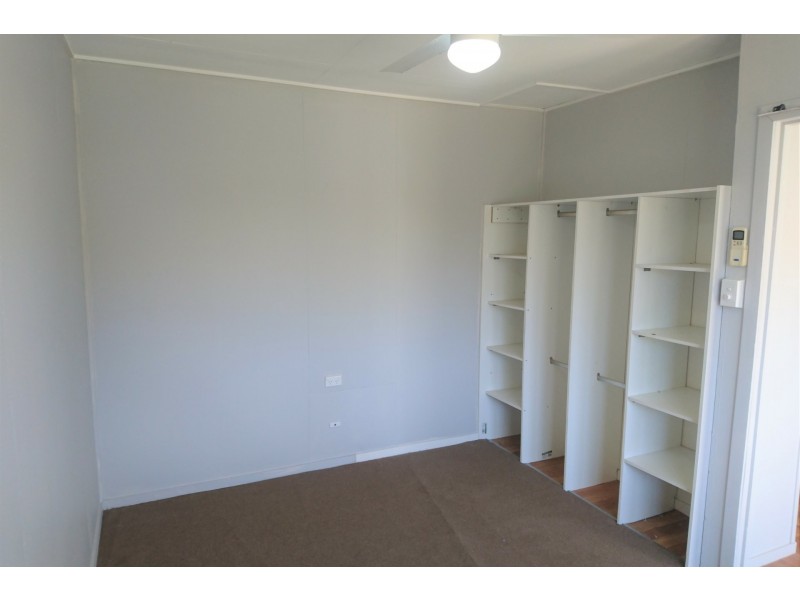 Unit 1/&2 -28 Boyd Parade, Mount Isa QLD 4825