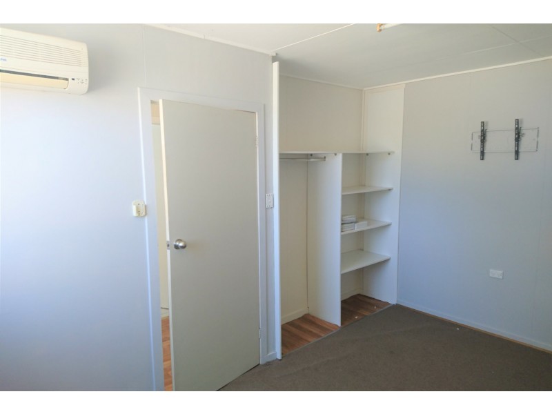 Unit 1/&2 -28 Boyd Parade, Mount Isa QLD 4825