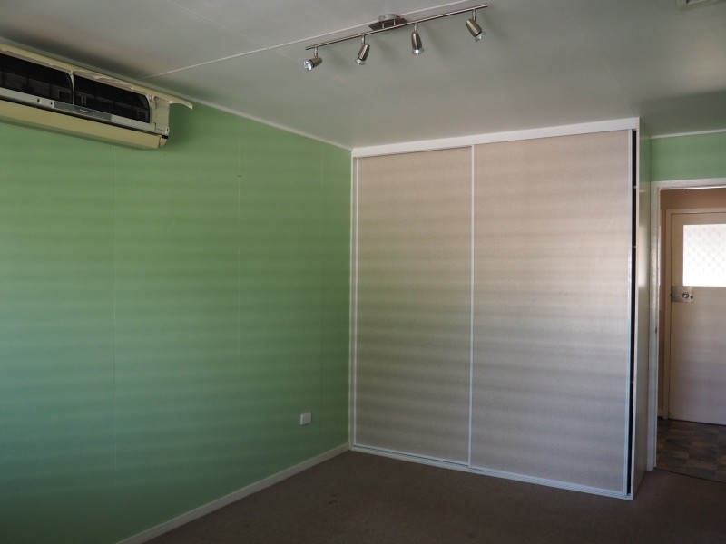 21 Steelcon Parade, Mount Isa QLD 4825