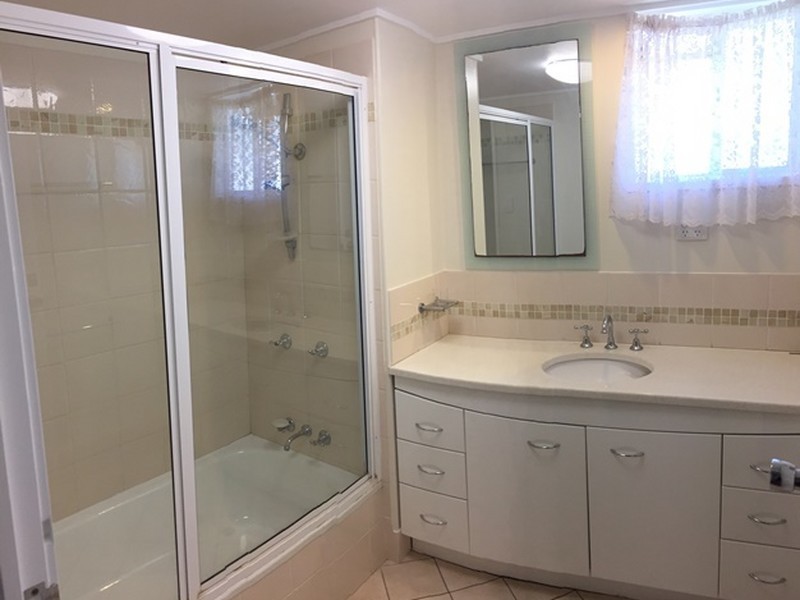 4 Urquhart Street, Mount Isa QLD 4825