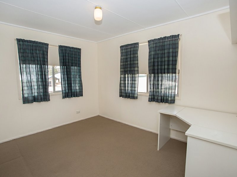 5 Skein Street, Mount Isa QLD 4825