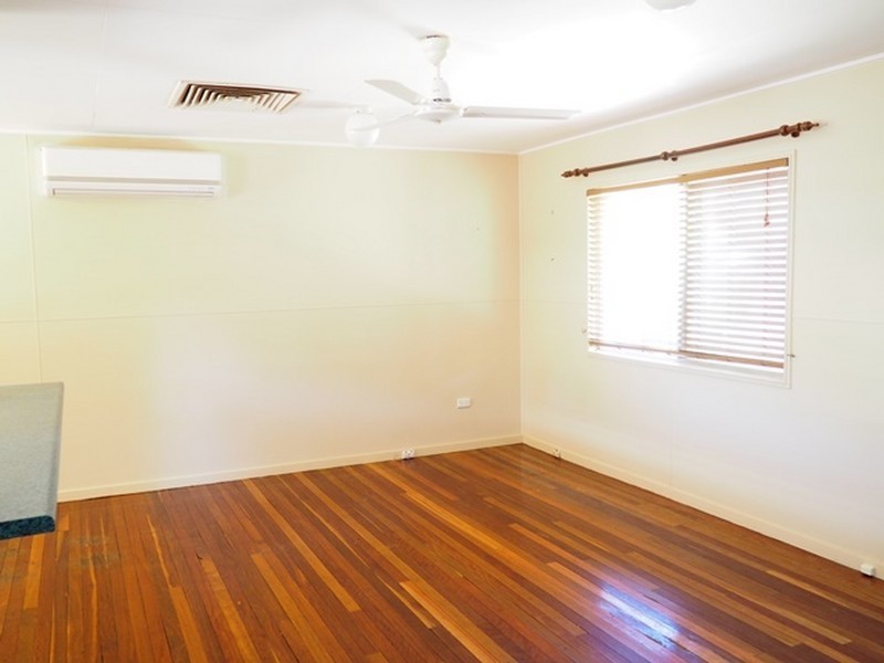 8 Brett Avenue, Mount Isa QLD 4825