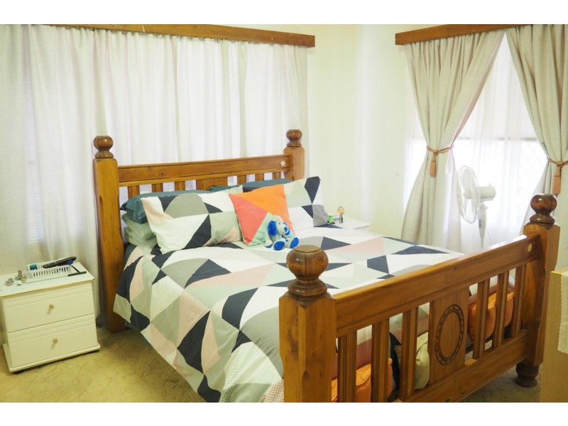 4 Jane Street, Mount Isa QLD 4825