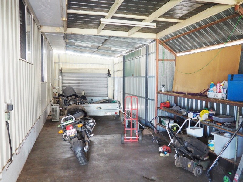 14 Urquhart Street, Mount Isa QLD 4825