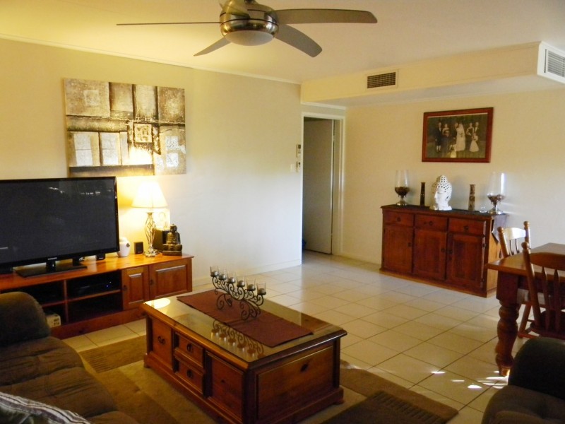4 Hinkler Crescent, Mount Isa QLD 4825
