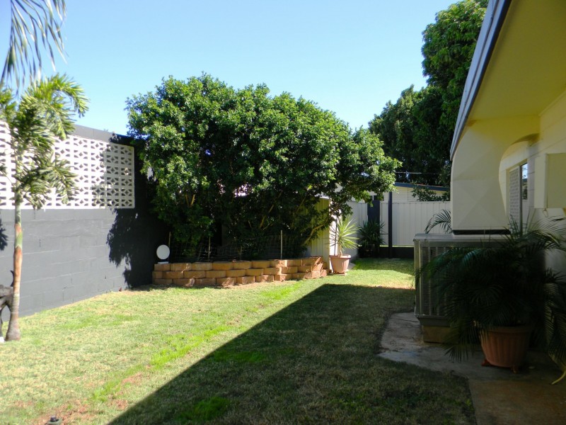 4 Hinkler Crescent, Mount Isa QLD 4825