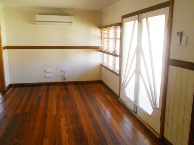 16 Twenty First Avenue, Mount Isa QLD 4825