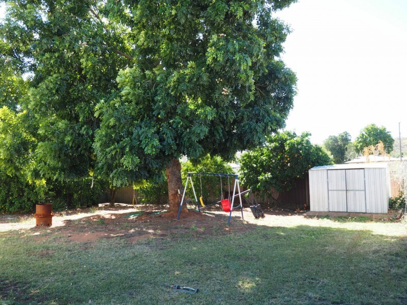 24 Boyd Parade, Mount Isa QLD 4825