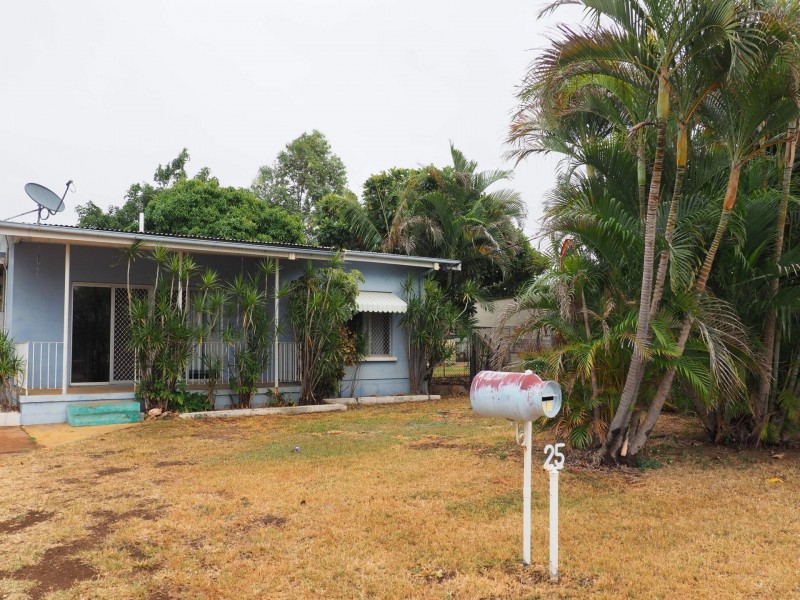 25 Boyd Parade, Mount Isa QLD 4825