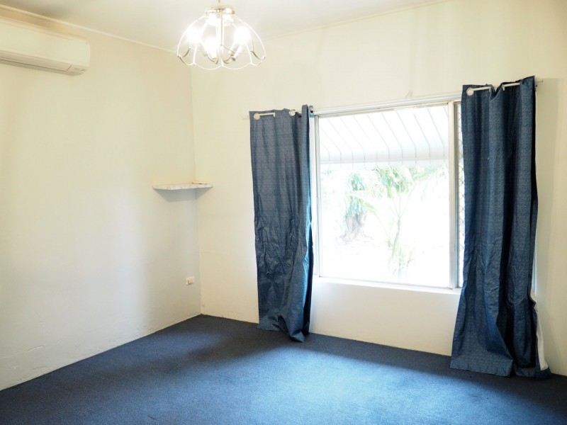 25 Boyd Parade, Mount Isa QLD 4825