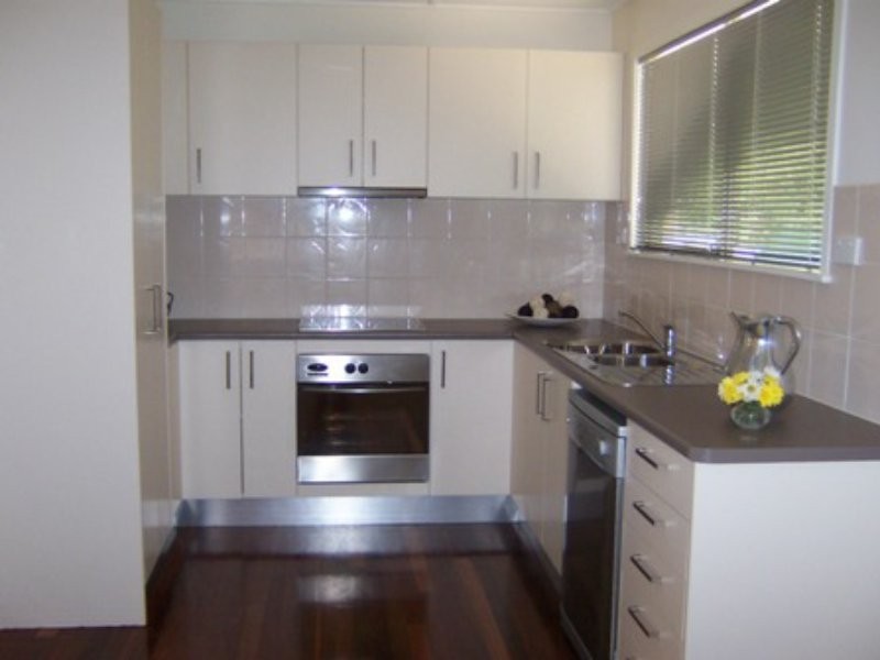 10 Carina Avenue, Mount Isa QLD 4825