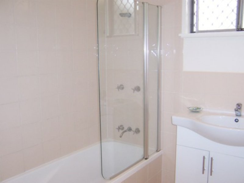 10 Carina Avenue, Mount Isa QLD 4825