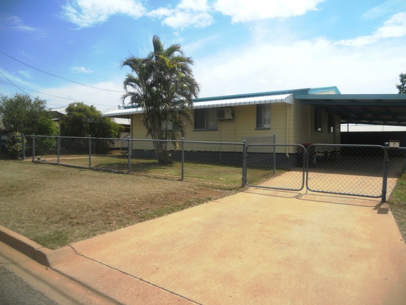 7 Delta Avenue, Mount Isa QLD 4825