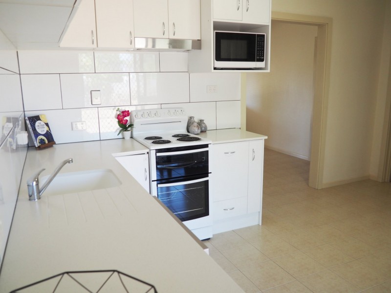 21 Isabel Street, Mount Isa QLD 4825