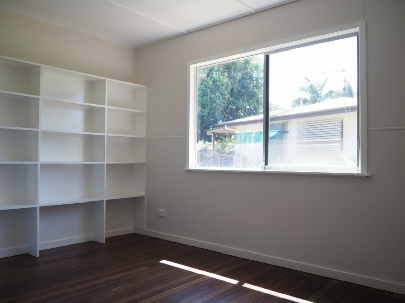 8 Shaw Crescent, Mount Isa QLD 4825