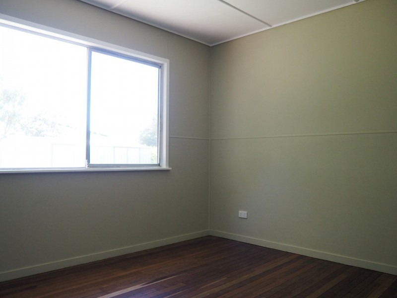 8 Shaw Crescent, Mount Isa QLD 4825