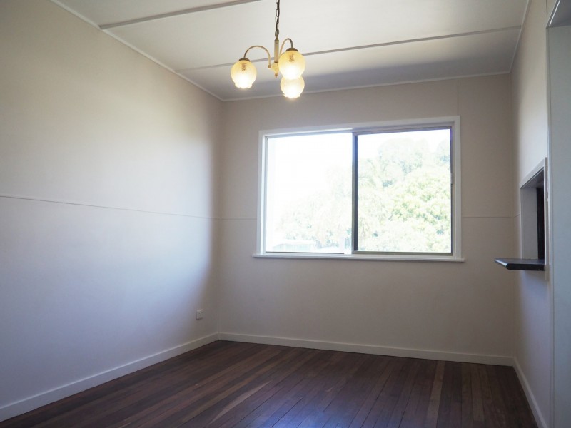 8 Shaw Crescent, Mount Isa QLD 4825
