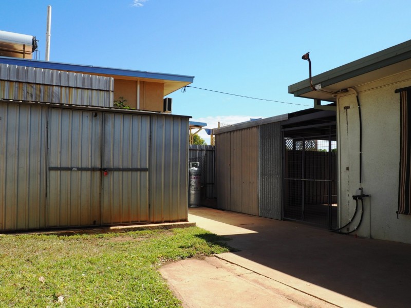 25 Shannon Street, Mount Isa QLD 4825