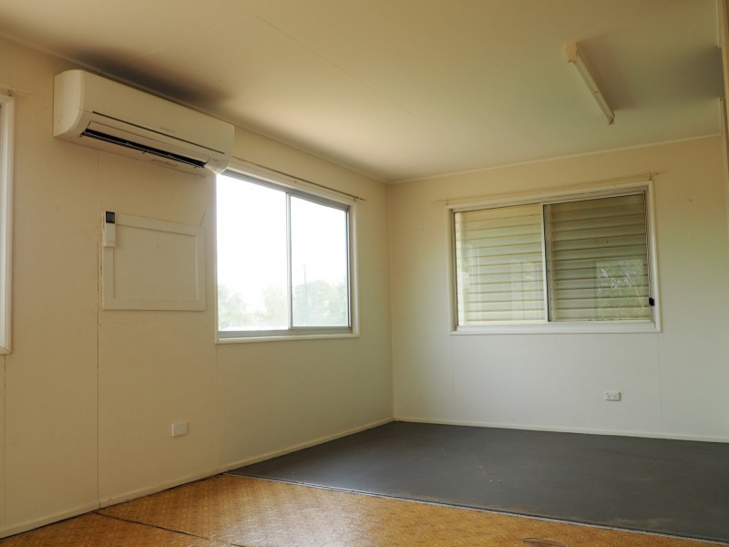 75 Gregory Street, Cloncurry QLD 4824