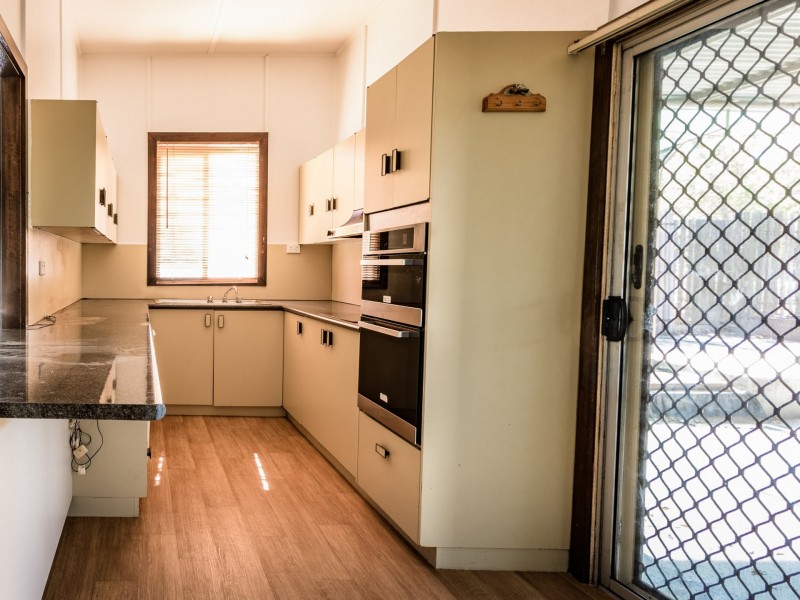 11 Charles Street, Mount Isa QLD 4825