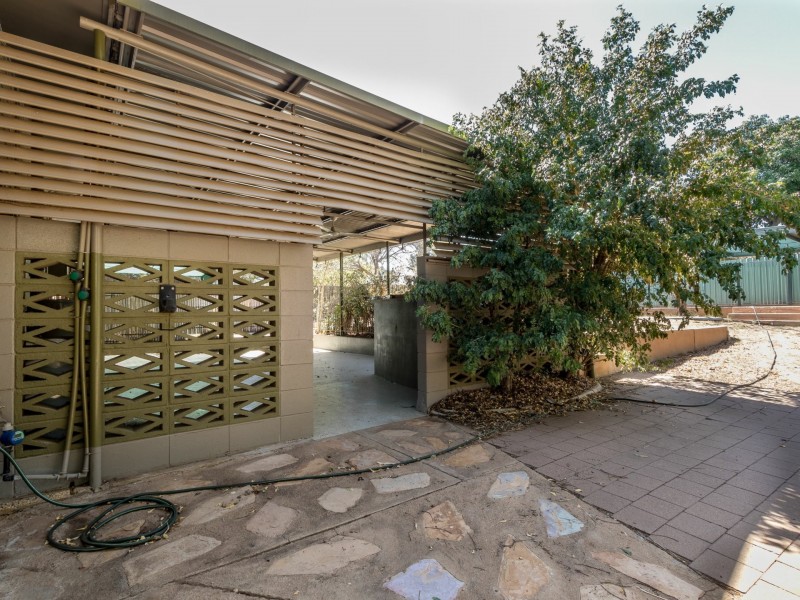 11 Charles Street, Mount Isa QLD 4825
