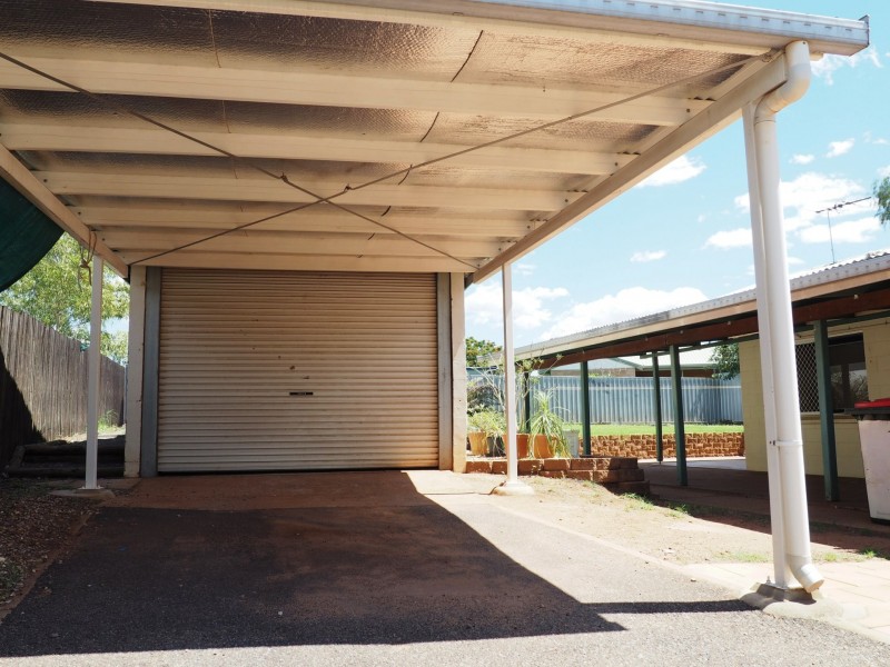 4 Southdown Avenue, Mount Isa QLD 4825