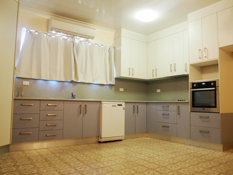 28 Pamela Street, Mount Isa QLD 4825