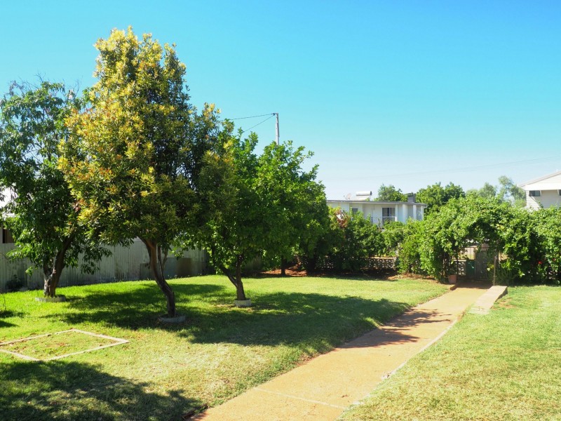 28 Pamela Street, Mount Isa QLD 4825