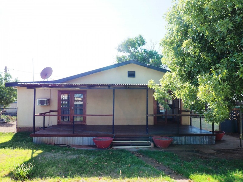 41 Second Avenue, Mount Isa QLD 4825