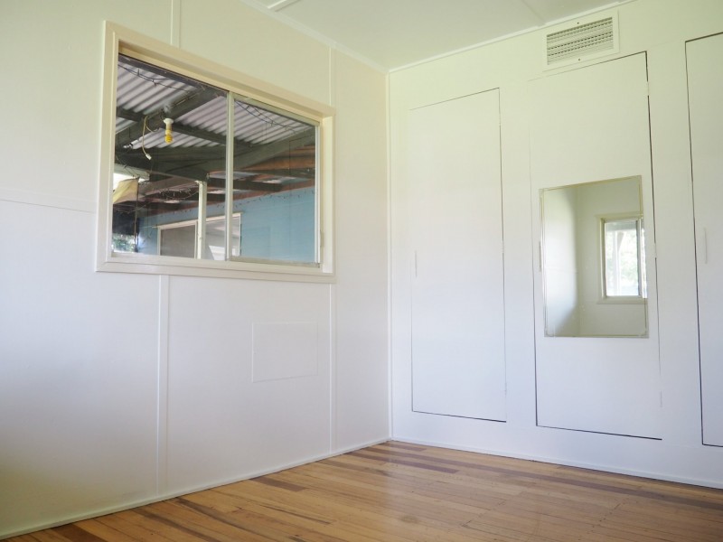 16 Twenty Third Avenue, Mount Isa QLD 4825