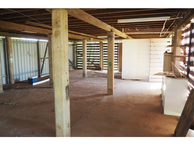 76 Seymour Street, Cloncurry QLD 4824