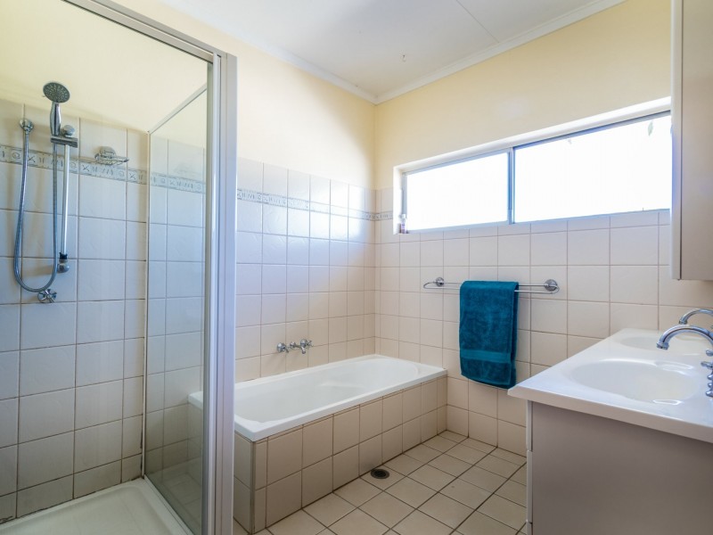 47 Jacobsen Crescent, Mount Isa QLD 4825