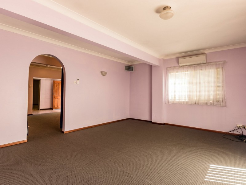 11 Fisher Drive, Mount Isa QLD 4825