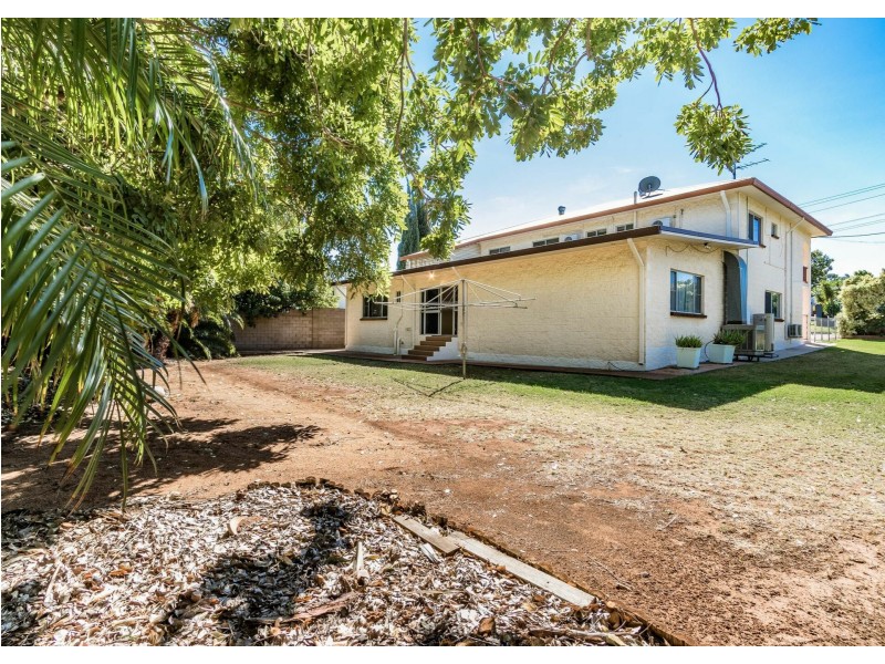 11 Fisher Drive, Mount Isa QLD 4825