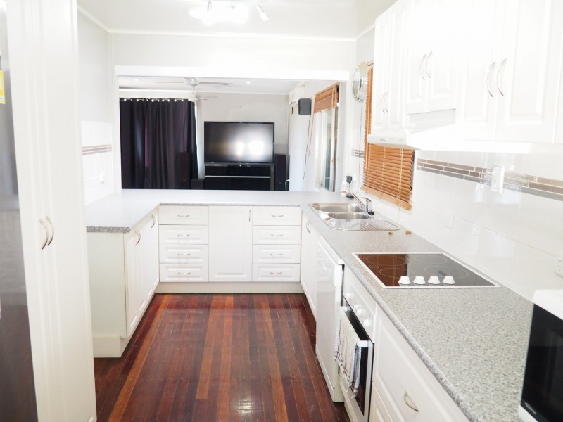 14 Urquhart Street, Mount Isa QLD 4825