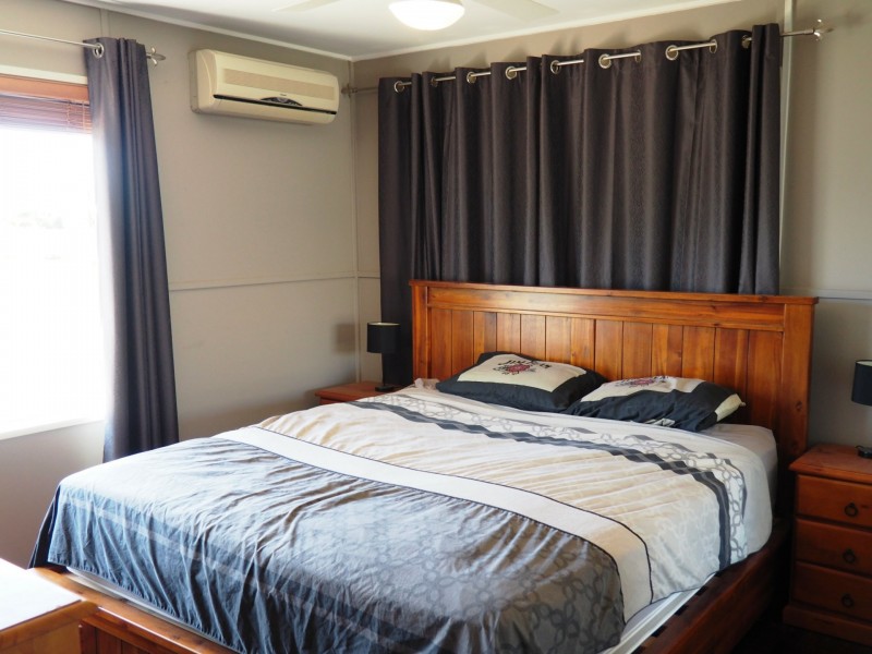14 Urquhart Street, Mount Isa QLD 4825