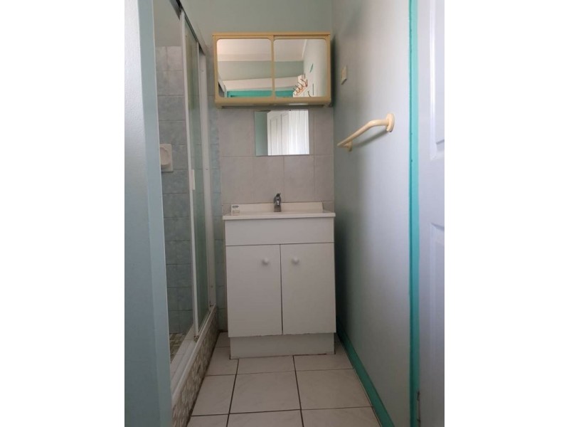 1/122 Miles Street, Mount Isa QLD 4825