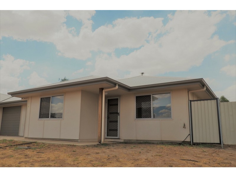 6/7 Skewes Street, Mount Isa QLD 4825