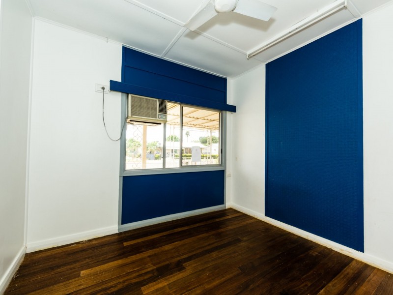 11 Tarakan Street, Mount Isa QLD 4825