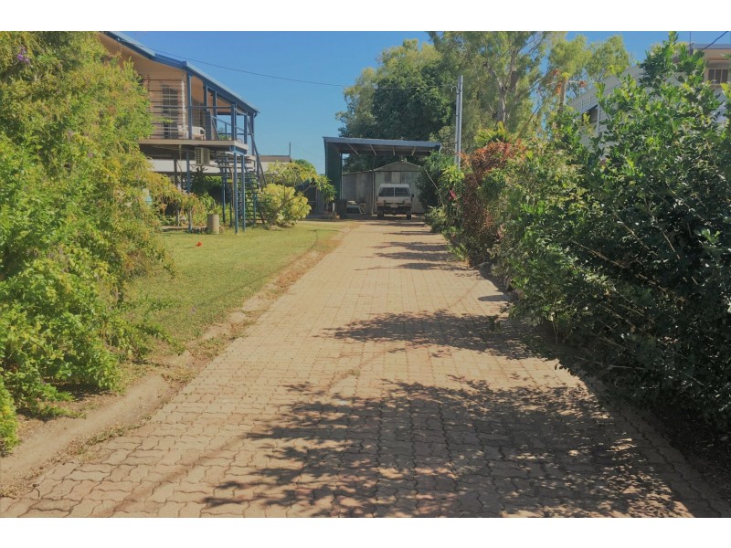 32 Clarina Street, Karumba QLD 4891