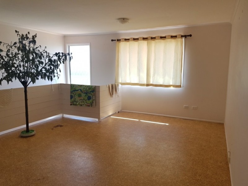 33 Sutton Street, Mount Isa QLD 4825