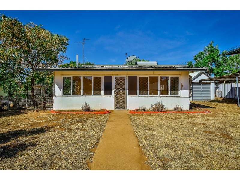 15 Rebecca Street, Mount Isa QLD 4825