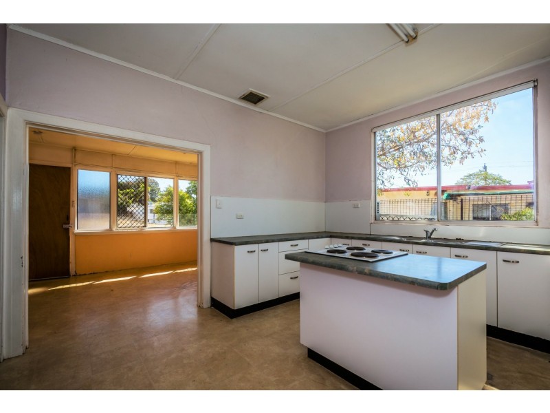 15 Rebecca Street, Mount Isa QLD 4825