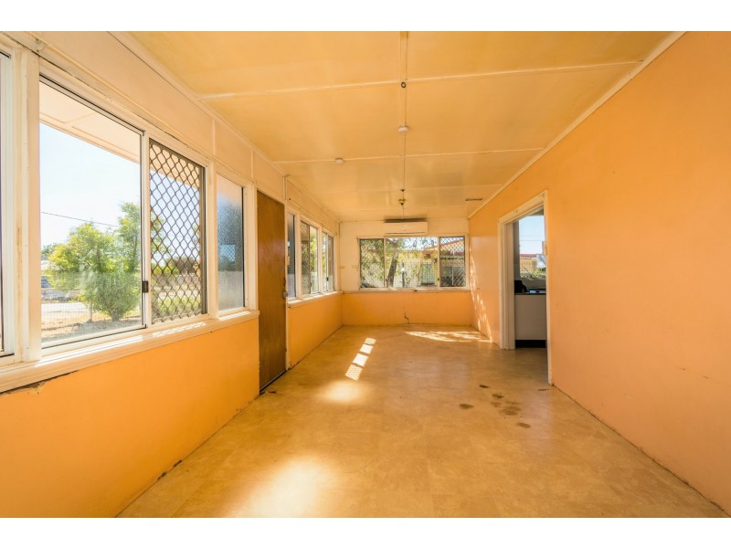 15 Rebecca Street, Mount Isa QLD 4825