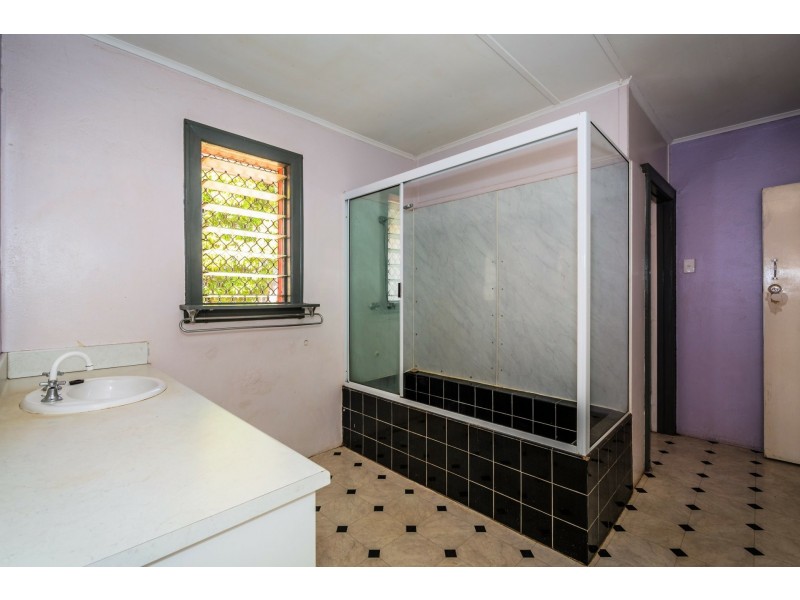 15 Rebecca Street, Mount Isa QLD 4825